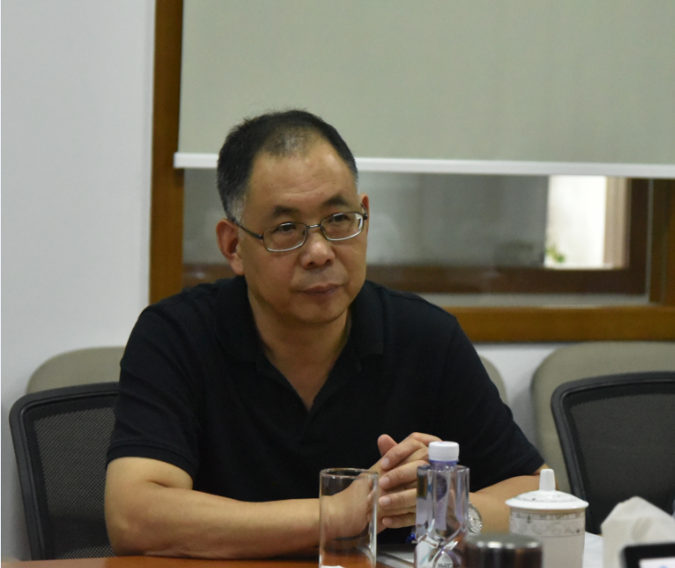 浙江省經(jīng)信委投資處副處長陳昌杰 浙江省經(jīng)信委投資處副處長陳昌杰